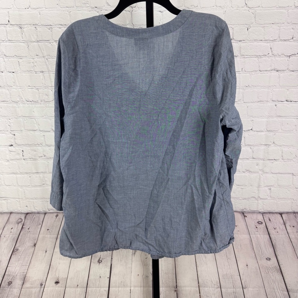 J. Jill Chambray Pleated V-Neck Button Down Shirt Size XL - Picture 8 of 8